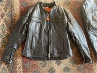 Motorcycle riding gear incl. 2 leather jackets (1