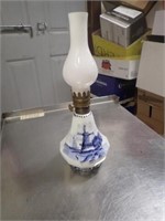 Kerosene Lamp w/Blue Windmill & Chimney -