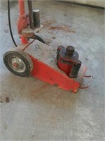Air Floor Jack
Not Tested