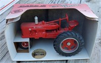 Case IH 1/16th Tractor