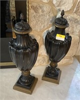 PAIR BLACK STONE URNS (THEY DONT OPEN)