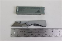 New GERBER EAB Pocket Knife