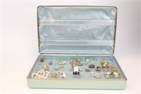 Vintage Farrington Jewelry Box w/ LOTS of  Jewelry