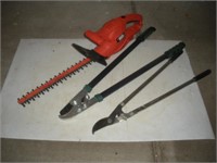 Black and Decker Electric hedge Trimmer and Lopper