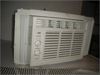 Arctic King Window Air conditioner