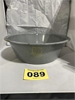 16” Grey Granite Bowl