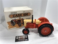1/16 Case 600 Ertl 1986