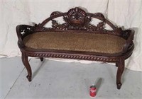 4' carved bench.