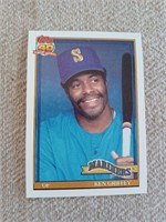Topps 40, 1990 Ken Griffey baseball card