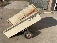 Hechinger 10 Cu. Ft Trailer Cart