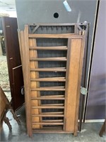 VTG SOLID WOOD CRIB WITHOUT HARDWARE