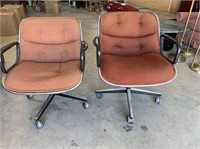 (2x)  Roll Around Office Arm Chairs
