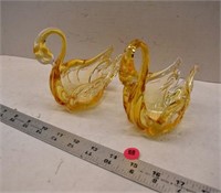 2 Small Artglass Swans