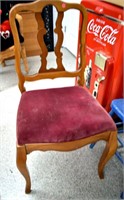 Wooden Chair *LYR