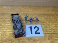Old box with 11 Army men
