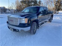 2009 GMC Sierra 3500 4 x 4