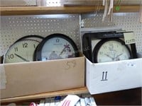 4 boxes clocks