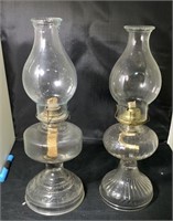 (2x) Oil Lamps with chimneys