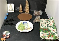 (10+) Christmas Decor - Tablecloth, Candles,