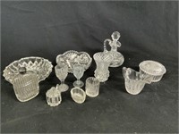 12 PIECES GLASSWARE