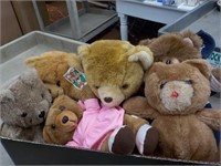 6 Collectible Stuffed Bears Various Makers