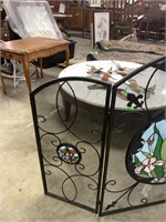 VTG METAL & STAINED GLASS FIREPLACE SCREEN