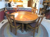 Round Solid Wooden Dining Room Table with 4