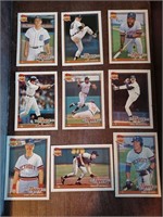 Lot of 9 Topps 40 1991 baseball cards