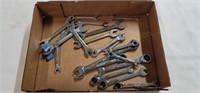 Standard Open-Ended Wrenches & Eight Gear