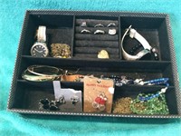 Jewelry tray of jewelry