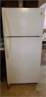 Kenmore Refrigerator.  Contents NOT Included!
