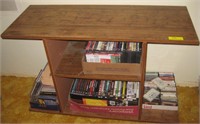 TV Stand/Entertainment Center no Contents