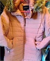 Like new womans pink fur hooded jacket, L