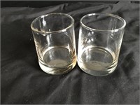 2 whiskey glasses