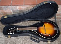 Saga Musical Instruments Kentucky Mandolin KM140