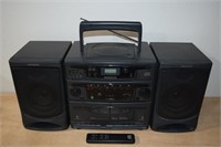 Magnavox AZ9345 portable mini system boombox