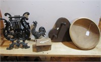 Woodpecker Bowl & Rooster Lot