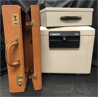Fireproof safe ++ Metal box ++ Briefcase
