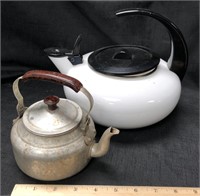 Tea kettle & pot