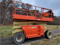 JLG 3394RT 4x4 Rough Terrain Scissor Lift