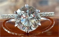 2.82 Cts Round Diamond Solitaire Engagement Ring