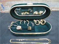 Gorgeous Lot of Gold Colored Jewelry