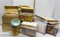 (5) Recipe Boxes, Recipe Cards & Cupcake Holder