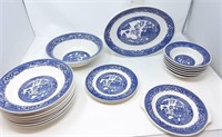 (21) Blue Willow Ware by Royal China Dishes