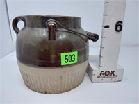 Red Wing Stoneware Bean Pot w/Handle & Lid