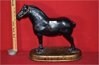 Cheval Black Horse / 15 x 16 x 6