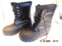 Boots size 10  by Servlis