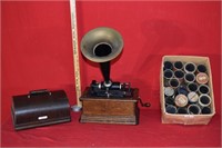 Gramophone " Edison" / 12 x 13 x 9