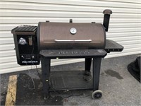 Pit Boss Pro Series Pellet Grill/Smoker