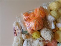 Yarn, mixed colors